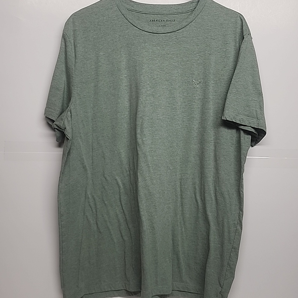 America Eagle mens sage green crew neck size XL short sleeve comfort T-Shirt